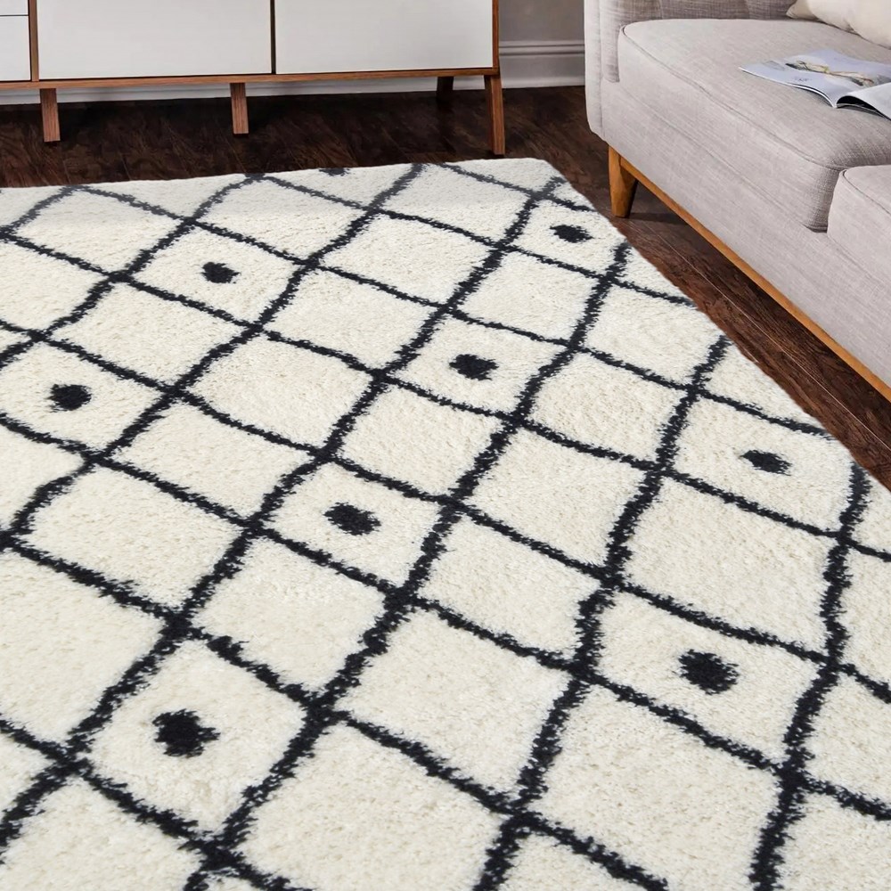 Snug Nomadic Shaggy Geometric Rugs in White